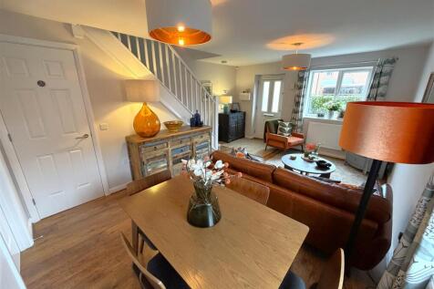 Generous Lounge/Diner 276