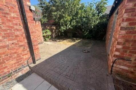 Garden 2.jpg
