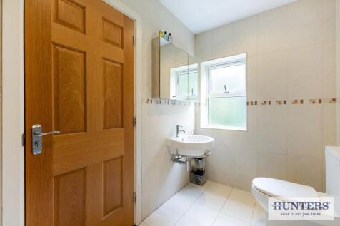 96880_Greenacres-Esholt-Avenue-Guiseley (41) - Cop