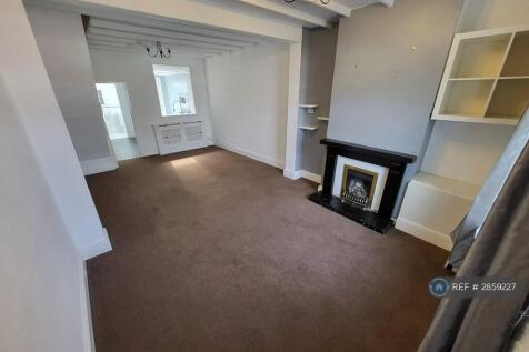 Through Lounge