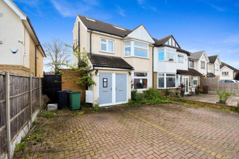 31a Pinner Park Gardens, Harrow HA2 6LQ