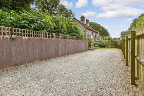 Driveway/Parking