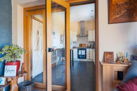 3 New Hall Cottages-10.jpg