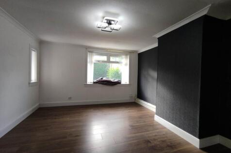 Elizabeth Crescent, Thornlibank photo 4