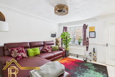 CAM03016G0-PR0044-STILL004