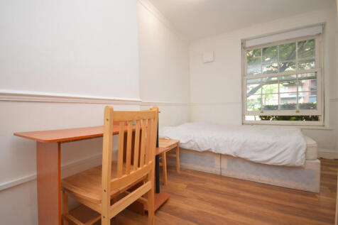 Large Double Room to Rent in Shared Flat