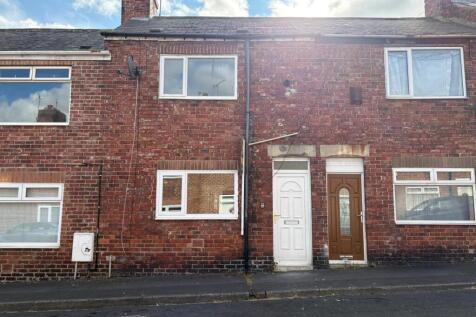 3 bed terraced house to rent West Street, Grange 