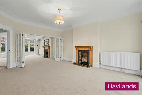 2 Old Park Ridings N21 2EU-7.jpg