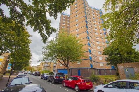 London, E12 - property photo