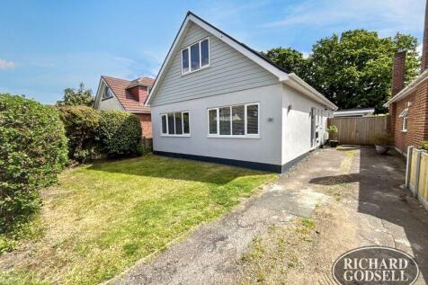 Christchurch, BH23 - property photo