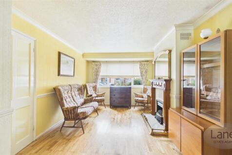 CAM02479G0-PR0075-STILL004.jpg
