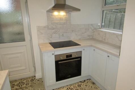 Montpelier Avenue, FY2 photo 4