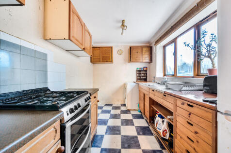 1384764-1-6945277...