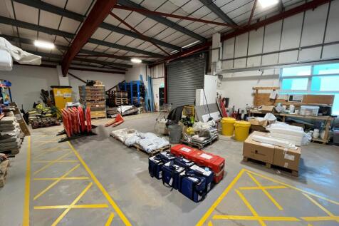 Unit 2 Cooper Road, Thornbury