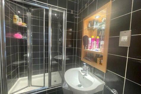 Balmoral Place, Brewery Wharf, 2 Bowman Lane, Leeds, LS10 photo 5