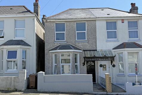 Cedarcroft Road 24 - Front.jpg