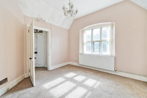 1327313-6-687a118...