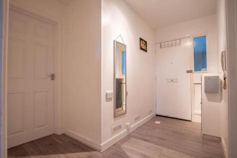 Hallroom
