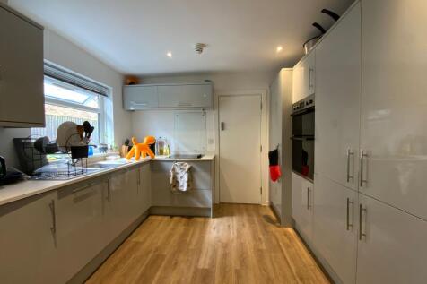 Communal Kitchen