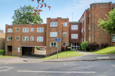 11 Harvey Lodge External Blue Sky.jpg
