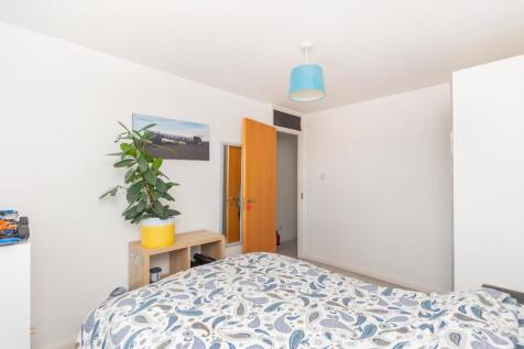 0W6RWW - Bedroom G.jpg