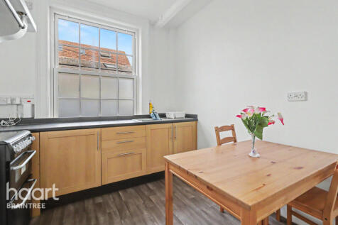 Swan Street, Halstead photo 5