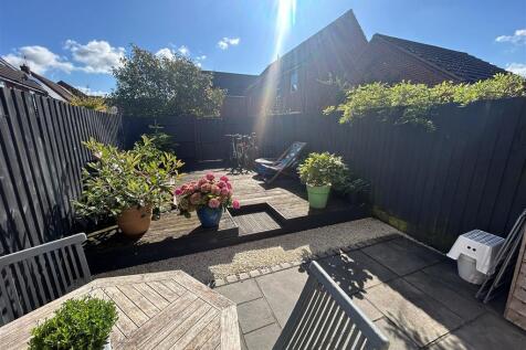 Melstock Road, SWINDON photo 4