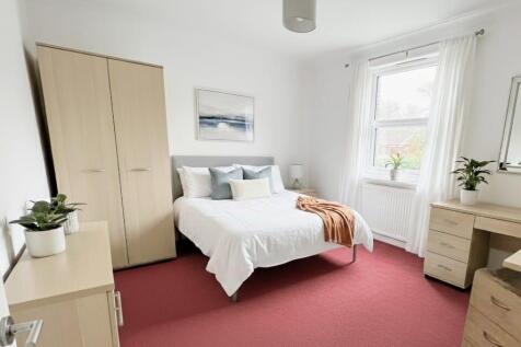 £170pppw Bills Incl, Birchfields Avenue, Manchester, Greater Manchester, M13 photo 5