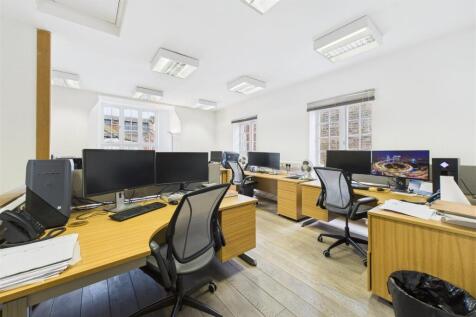 Somerset House, Taunton TA1 1SF | Hollis Morgan Li