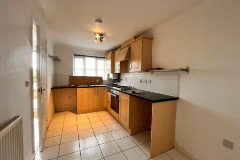 Sunflower Drive, Great Sankey South, Warrington photo 4