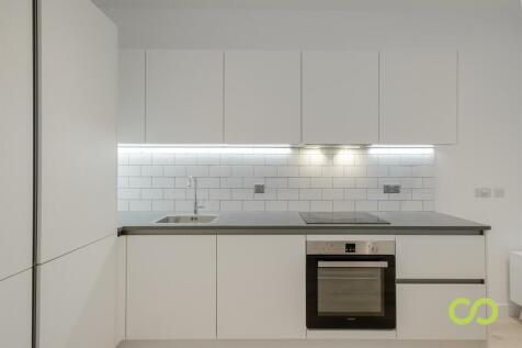 Kitchen (Main)