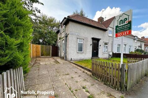 3-bed semi-detached on Henderson Road, £1,500/mo