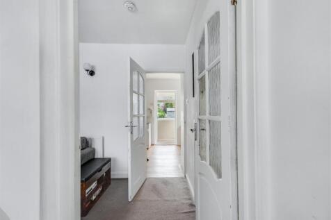 Entrance Hall_1.jpeg