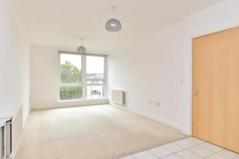 Lounge/ Kitchen