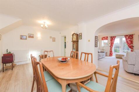 30 Coton Road, Nether Whitacre