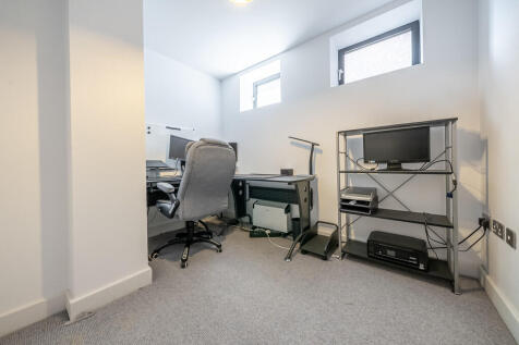 57 Livery Street0...