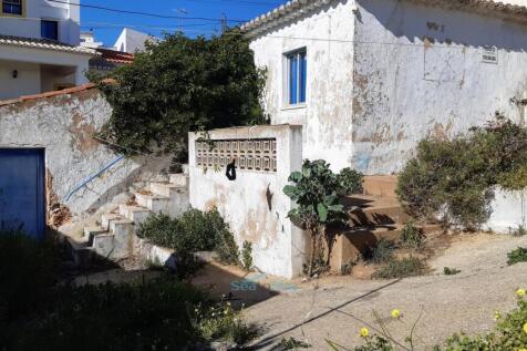 house &amp; annex prior to renovation work commencing