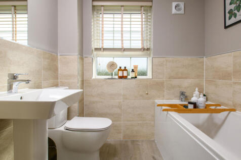 Bathroom in The Milford 4 bedroom Show Home