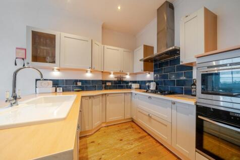 1388908-9-69429ab...