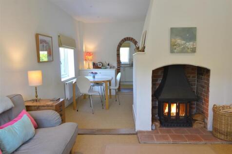 Sitting Room-2-8940.JPG