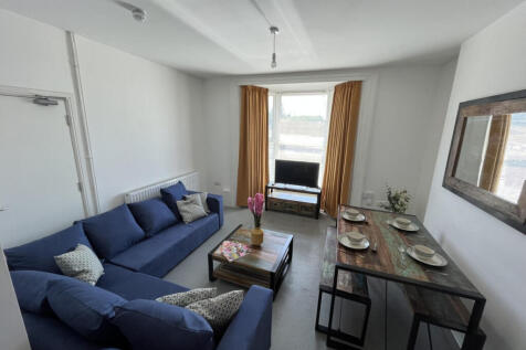 Oystermouth Road, Sandfields, Swansea photo 4