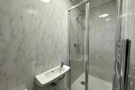Studio 1, Overton Road, Birmingham - B27 photo 5