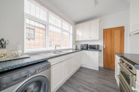 1358856-17-68d672...