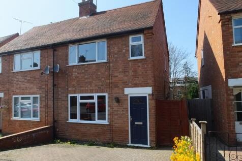 2-bed semi-detached on Arthur Street, Kenilworth, CV8, £1,250/mo