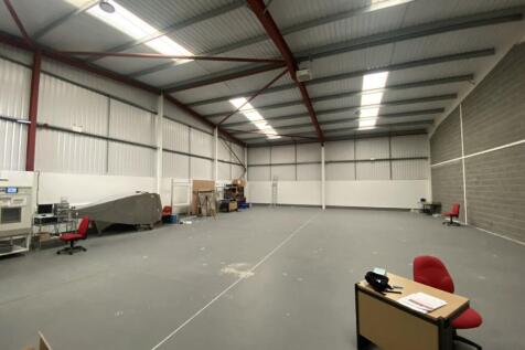 Warehouse to rent Image 3