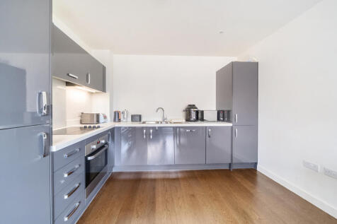 1342340-12-68a5a2...