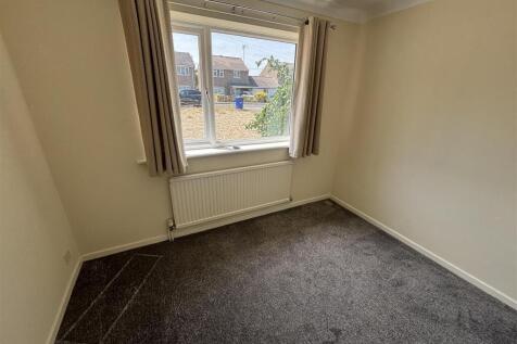 Saffron Close, Brandon photo 4