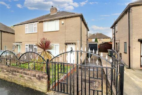 2-bed semi-detached on Kennerleigh Avenue, Leeds, LS15, £995/mo