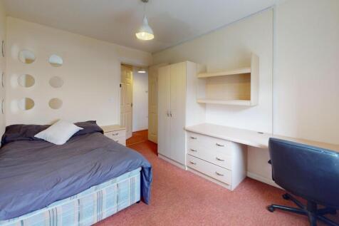 Carlton Close, Loughborough photo 3