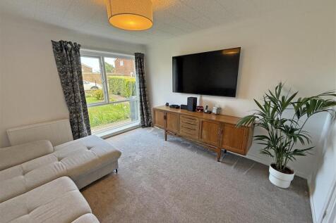 Living room.jpg
